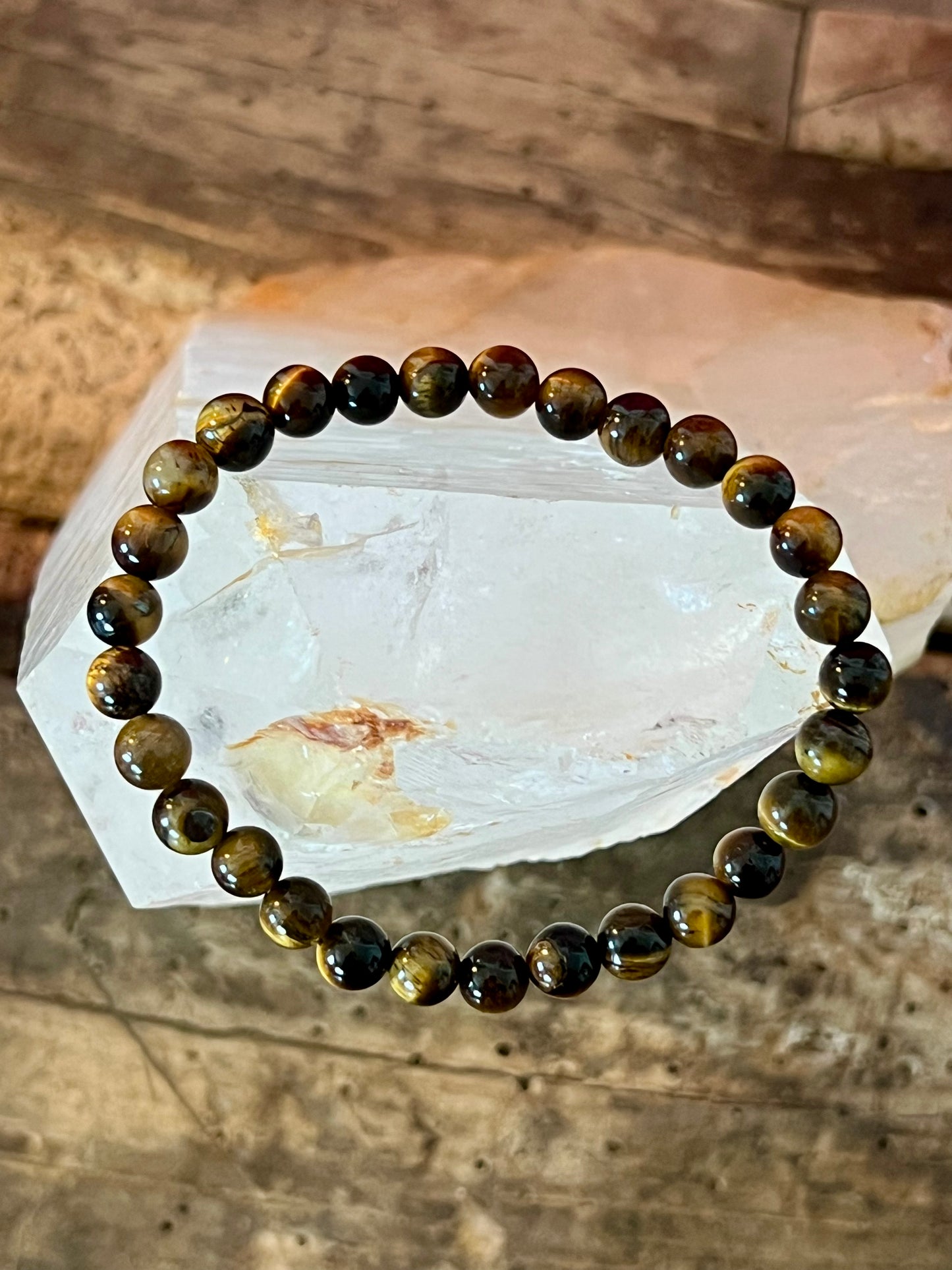 Bracelet Oeil de Tigre - La Pierre "Bouclier"